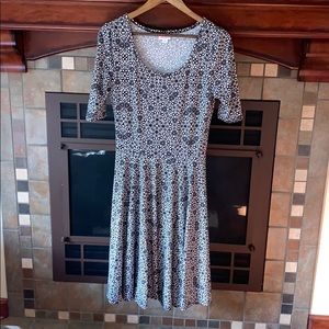 LuLaRoe Nicole size Medium